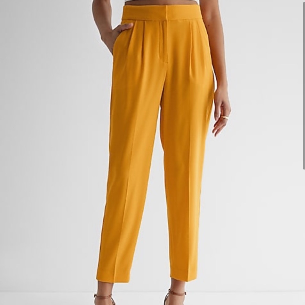 Express Stylist High Waisted Ankle Pant